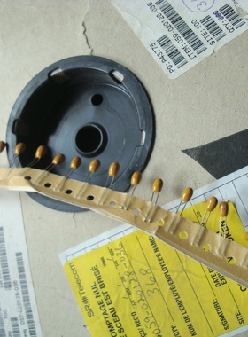 199D156X0020D 直插钽电容器 199D 20v15uF 20% Vishay / Sprague