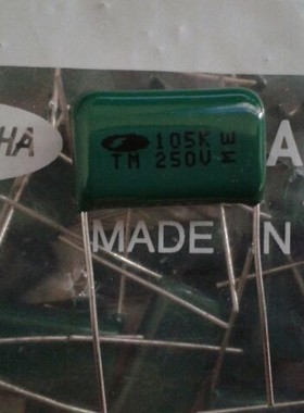 日本SAMWHA三和 CBB 进口绿色薄膜电容 250V 105K  1UF  22.5MM