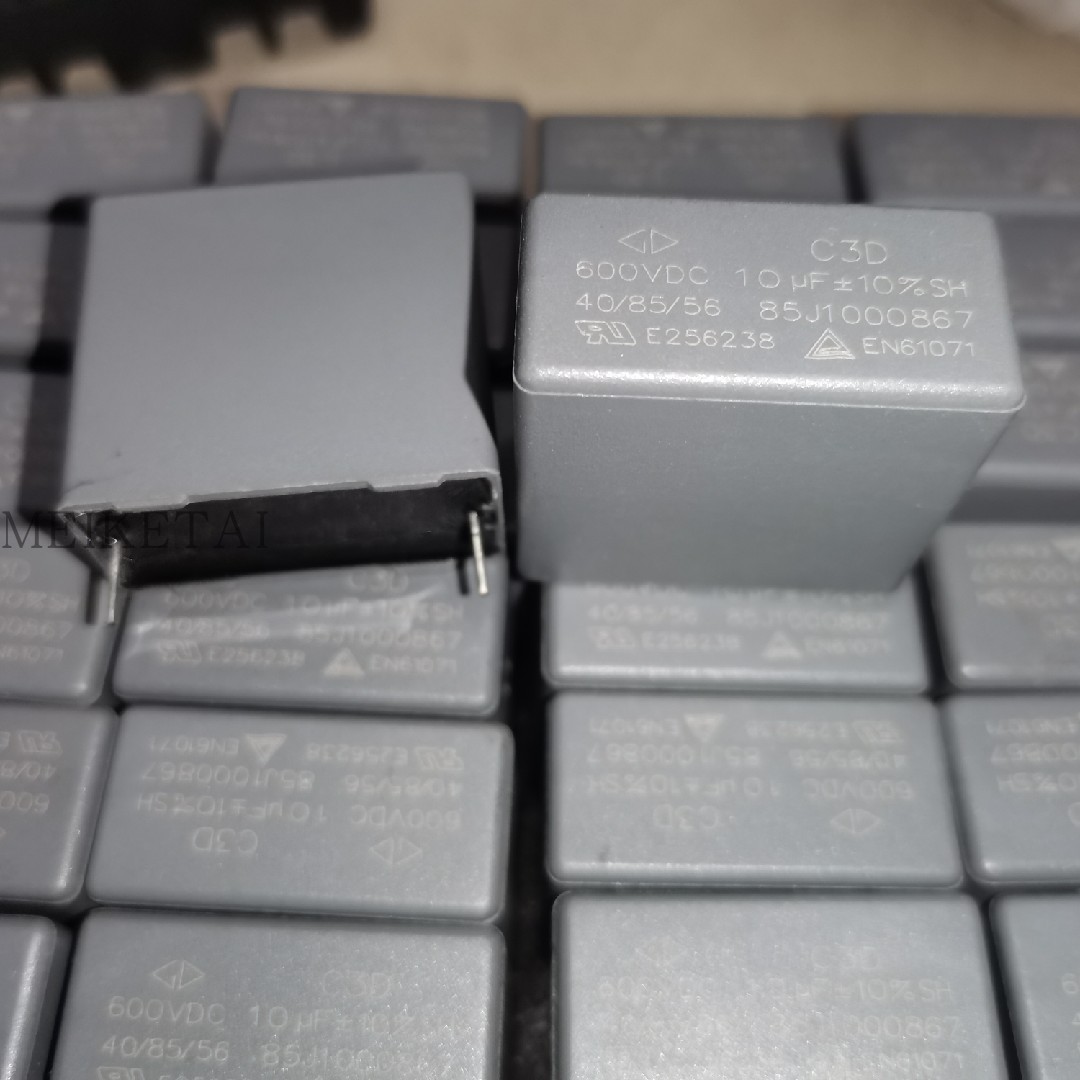 C3D1U106KB00C00 C3D 600V10UF 40/85/56 106法拉安规电容脚距27