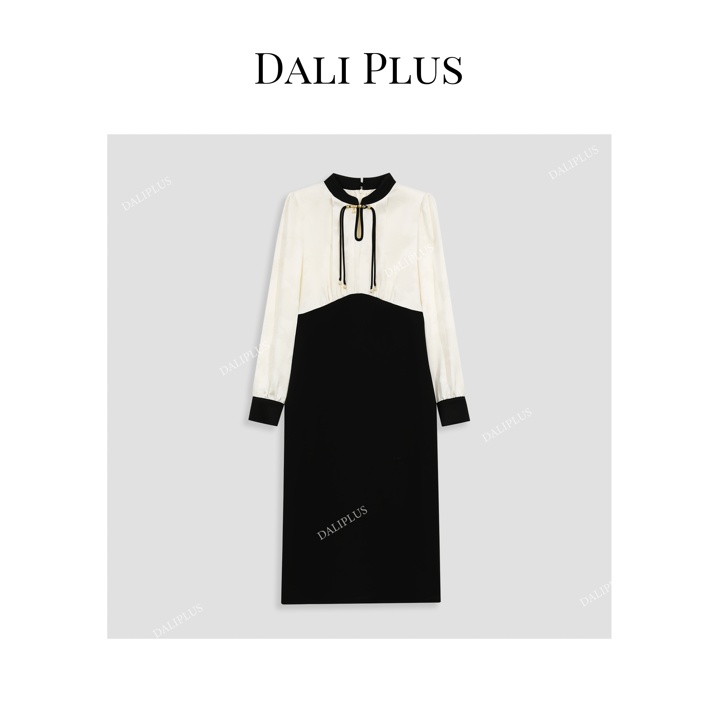 黑白撞色针织衫休闲气质