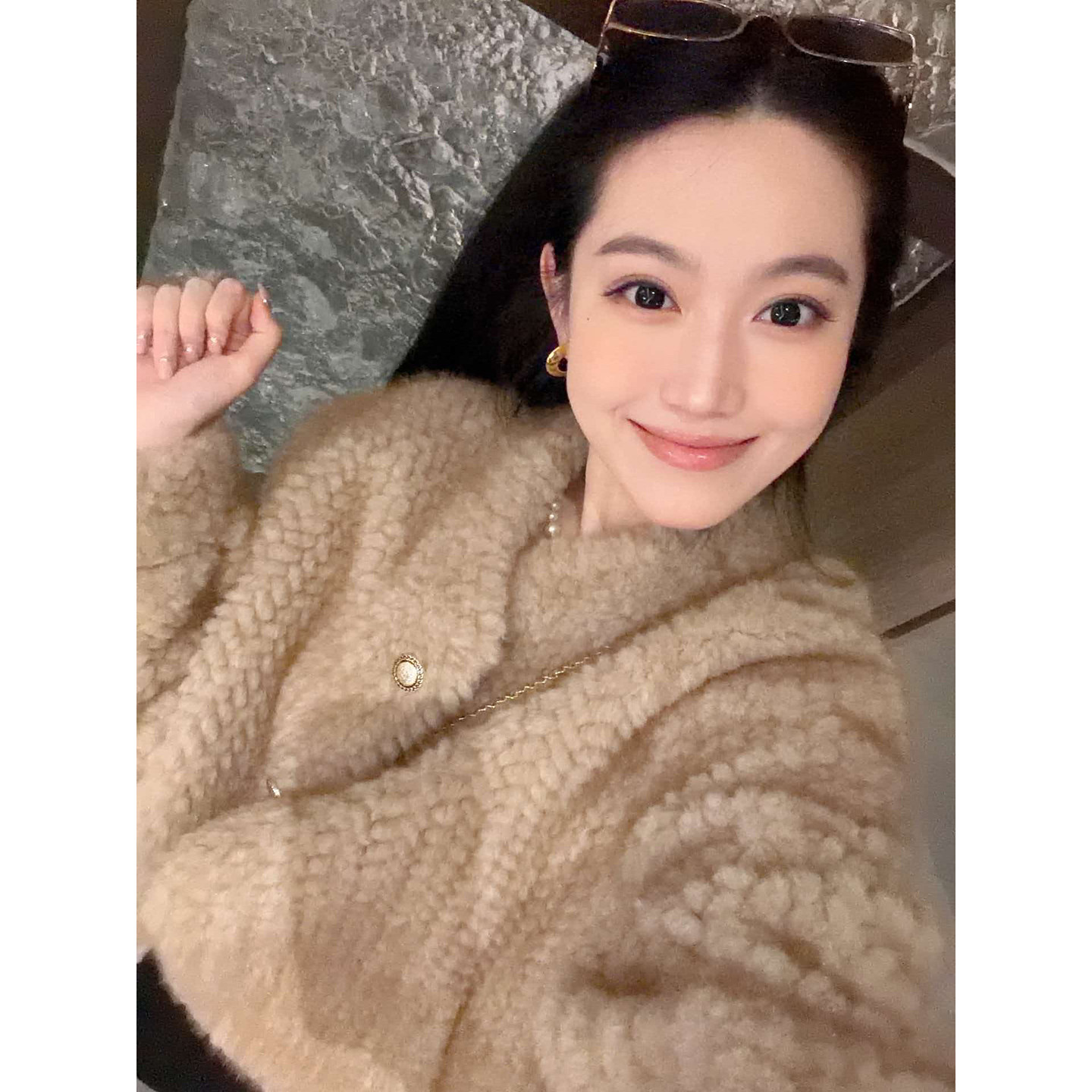 编织麦穗肌理毛绒外套