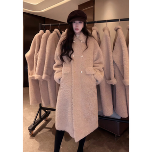 大李plus“一衣多穿”可拆卸内胆90白鹅绒金扣羽绒服大衣D5SC0043