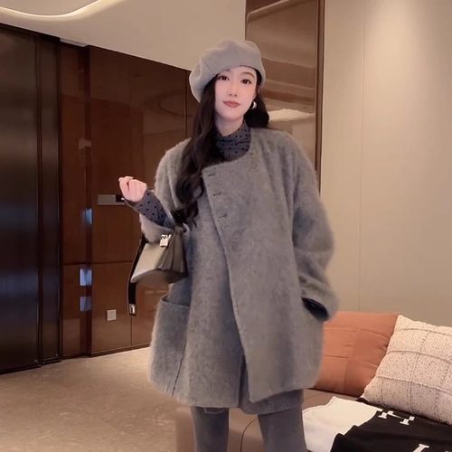 大李plus“10羊绒拉绒+90羊毛” 三粒扣灰毛呢大衣-D5CH5397