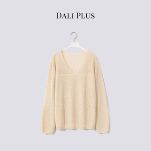 大李plus“V领宽松羊绒+绵羊毛套衫上衣”V领长袖针织-D5CK2069