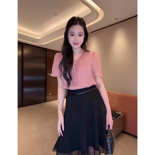 大李plus波点褶皱V领木耳花边衬衫女夏季含吊带设计感显瘦上衣