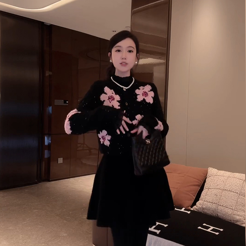 樱花毛衣绵羊毛混纺针织开衫