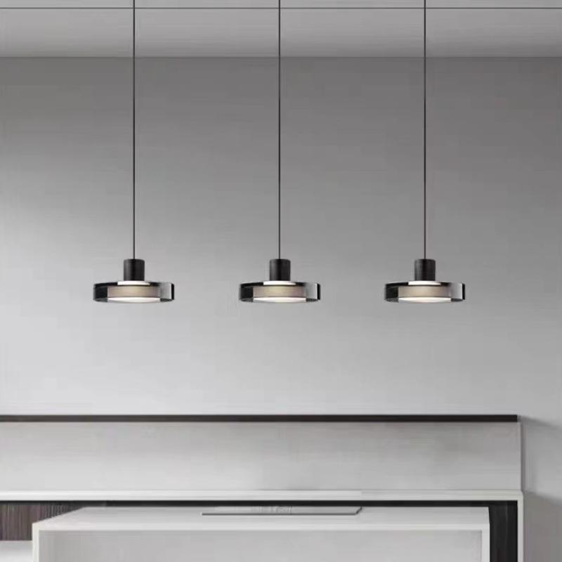 现代简约北欧创意三头餐厅吊灯设计师艺术单头玻璃吧台床头小吊灯