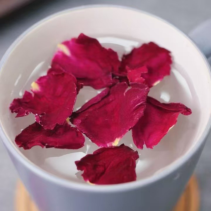 云南墨红玫瑰花瓣散装食用干硫