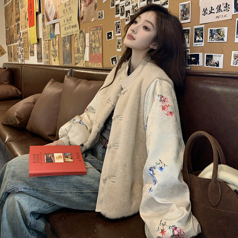 现货2024秋冬新款新中式短款皮毛一体毛绒外套095-9121-P200-K318,女装短外套,浙宝095(原288A)