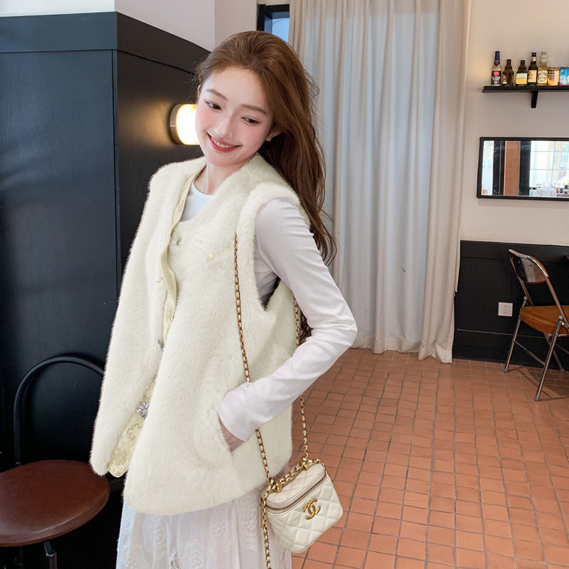 【现货】2025冬装新款皮毛一体马甲外套095-8311-P135-K198,女装皮草,浙宝095(原288A)