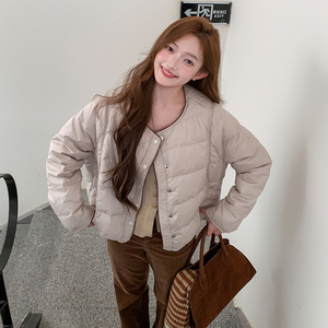 【现货】2025冬装新款短款圆领羽绒服095-8368-P175-K258图片