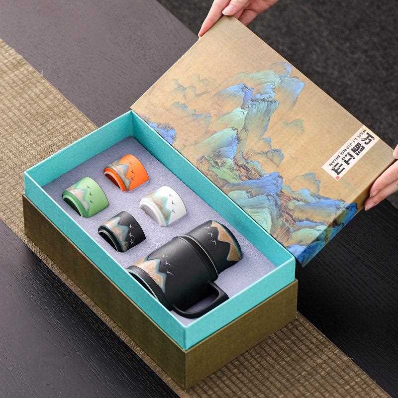 新款直销陶瓷小暖壶泡茶杯闷茶壶个人专用水杯带盖企业活动伴手礼