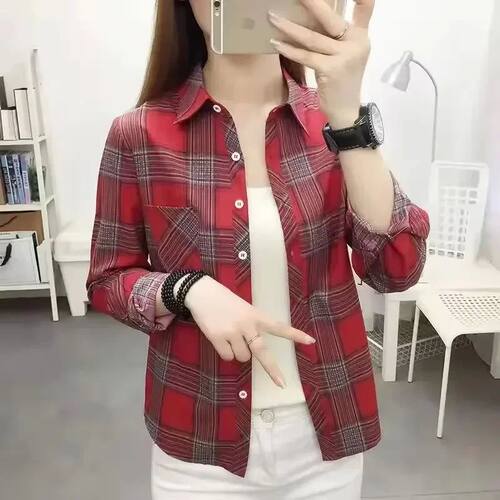 Women's long sleeved checkered shirt女士长袖条纹纽扣格子衬衫