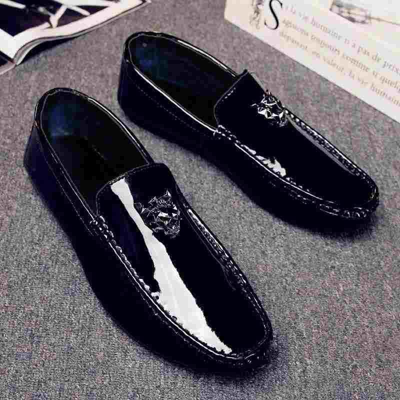 豆豆鞋男2024新款夏季懒人一脚蹬漆皮亮面小皮鞋精神小伙驾车鞋子