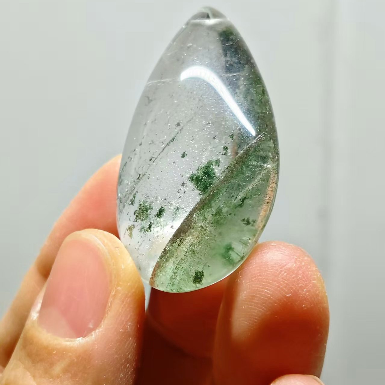 天然绿幽灵水晶吊坠饰品颈饰