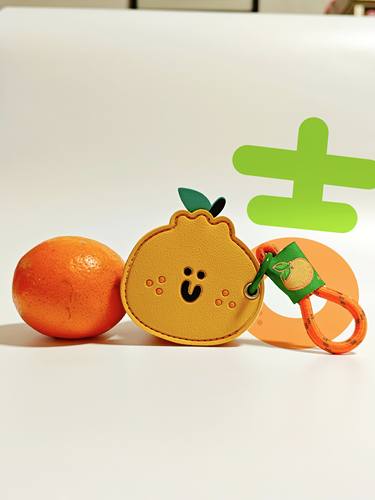 大吉门禁卡套招财猫钥匙扣胡萝卜水滴型airtag保护套电动车钥匙