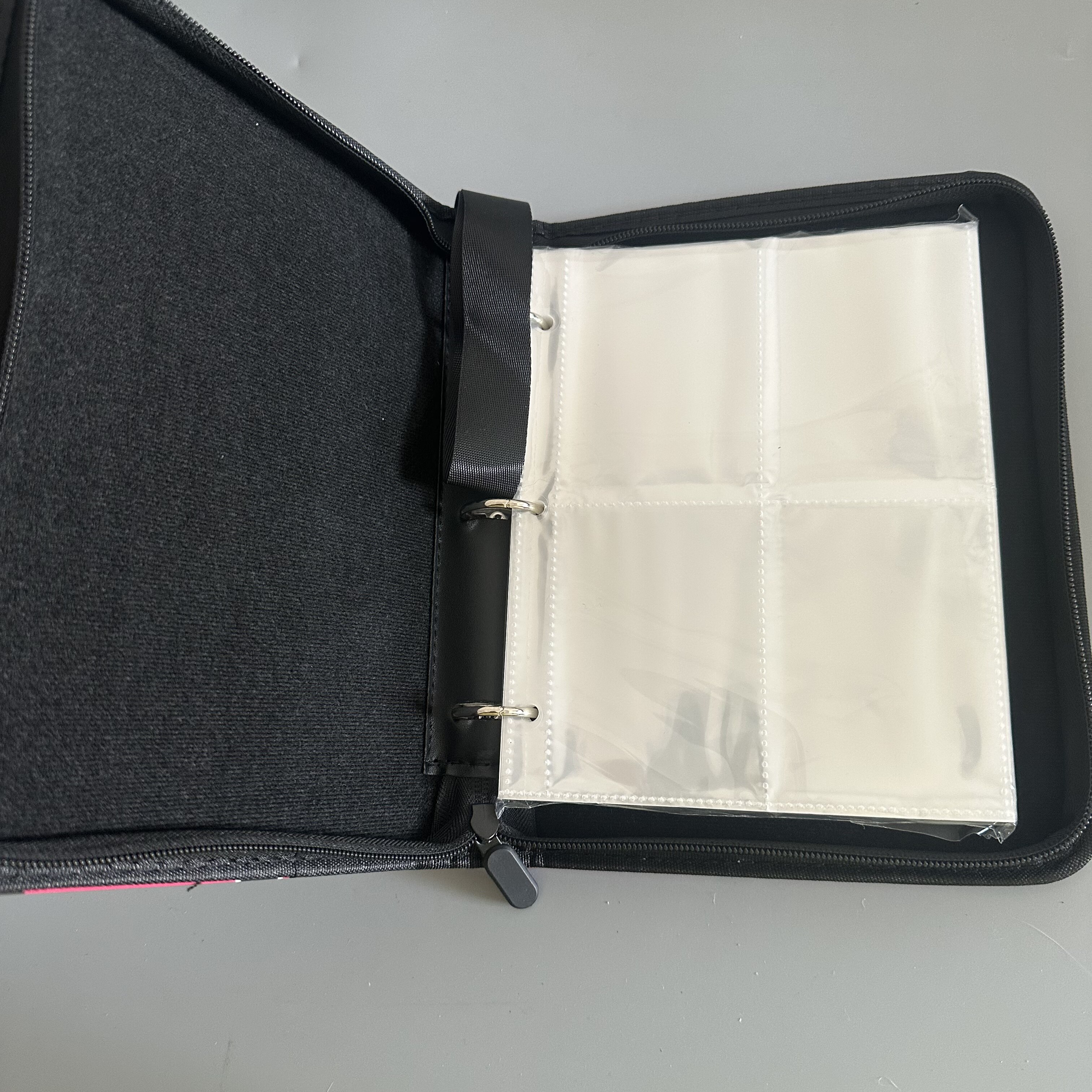 卡片卡牌收藏册卡册皮质卡盒拉链