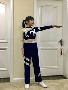 女团体舞演出服成人儿童啦啦操服套装 定制啦啦队服装 健美操啦啦队