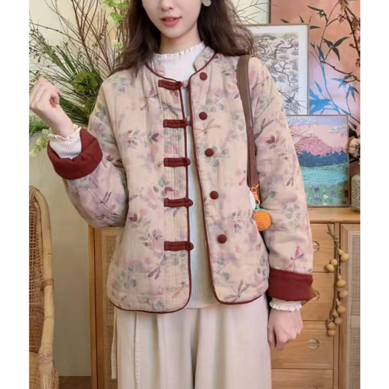 新款设计感盘扣棉衣短外套