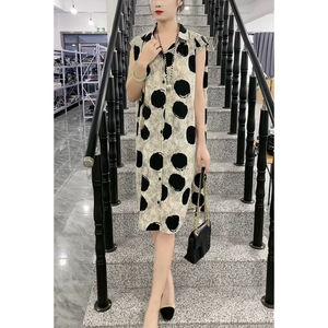 时尚飞飞袖衬衫连衣裙女2026夏季新款气质收腰显瘦中长款印花裙子