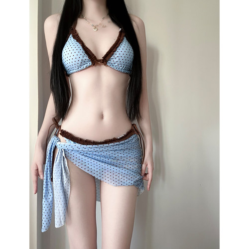 海岛度假女波点三件套遮肉比基尼