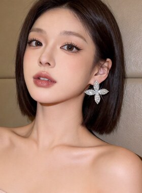 法式水钻花朵耳环女时尚气质高级感独特漂亮耳钉2026新款爆款耳饰