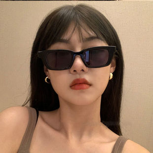 2022新款jennie同款G家墨镜女ins复古小脸款太阳镜潮抖音网红眼镜