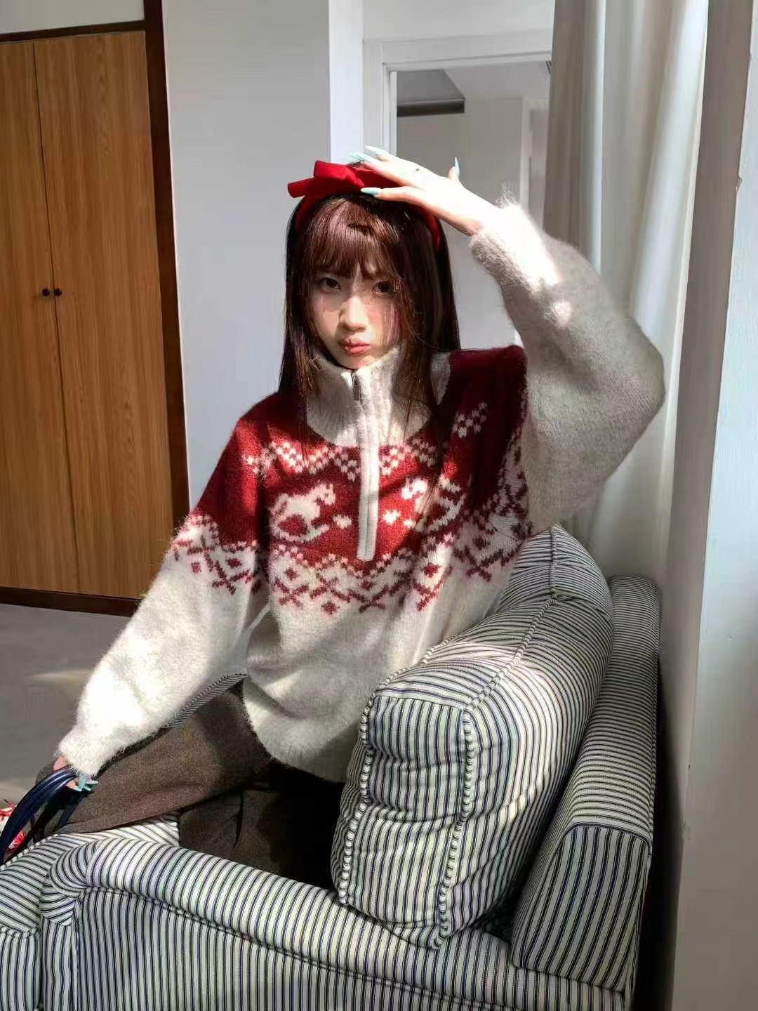 2025新款时尚百搭宽松显瘦上衣女设计感小众潮针织衫潮cc