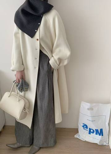 2025新款时尚百搭宽松显瘦上衣女设计感欧版羊毛外套潮jh