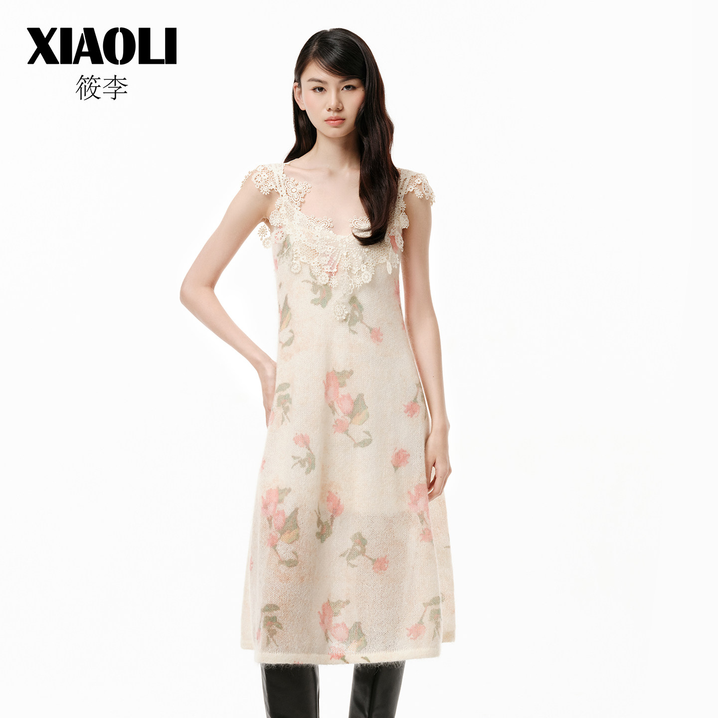 【XIAOLI筱李】印花马海毛V领蕾丝连衣裙25年冬季新品