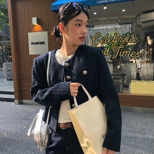 早春小香风外套女2026新款小个子超火减龄休闲蓝色短款韩系上衣潮