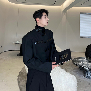 2024秋季金属扣PU皮拼接立领短款西服外套 W10254 P115图片