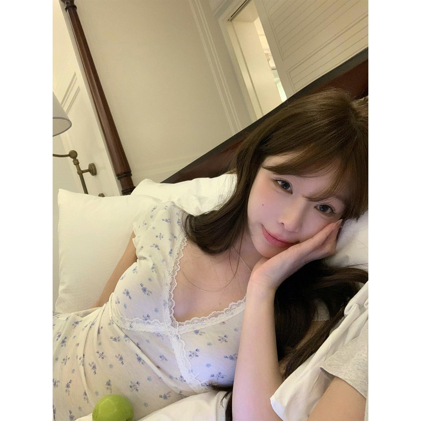 Lukira【撩系甜心】碎花v