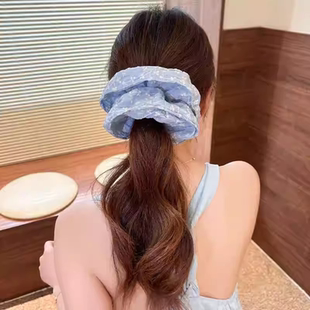 韩国新款 创意设计感天空蓝刺绣花朵肥肠圈甜美低马尾皮筋发圈头饰