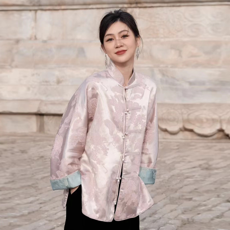 新中式粉色盘扣汉服衬衫外套女