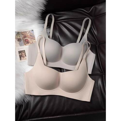Untouched cloud like nude lingerie for women聚拢防下垂文胸罩