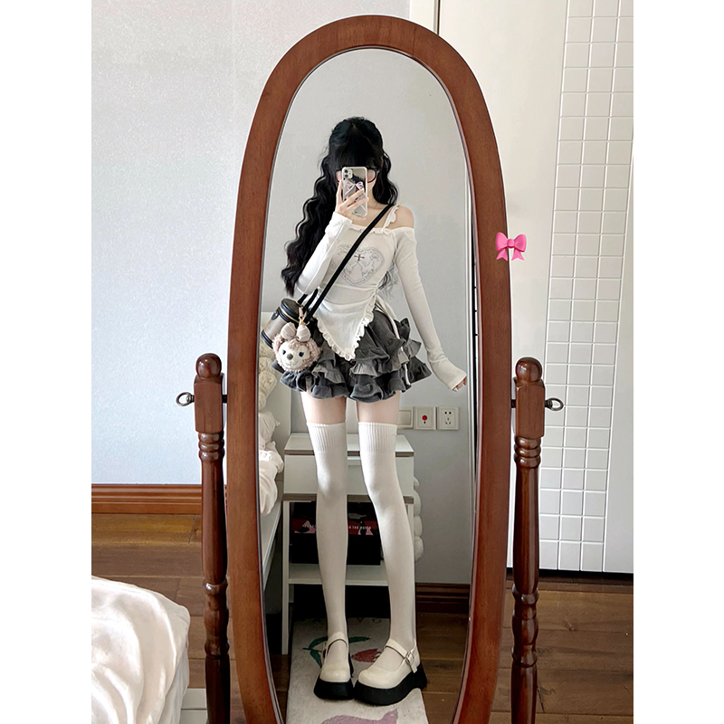2023秋季穿搭套装女米色修身显瘦花边系带上衣不规则蛋糕短裙套装