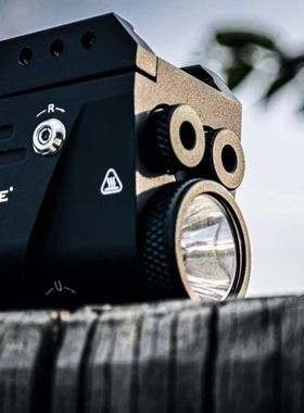 突鹰TL-2S战术手电——双激光手电一体