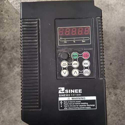 SINE303-5R5G/7R5P 正弦变频器 工控调速 议价维修
