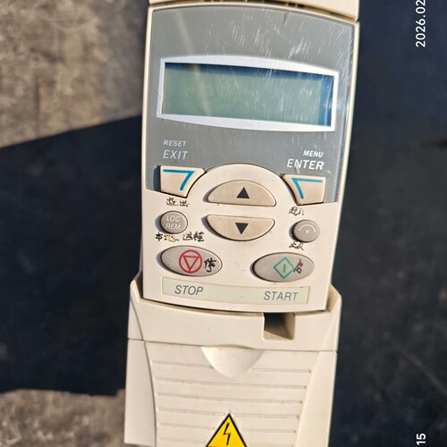 ACS355-03E-07A3-4 ABB变频器 功能 运费到付议价维修