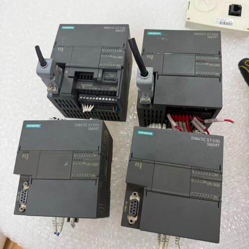 6ES7 288-1SR20-0AA0 plc模块 CPU SR20工控模块议价维修