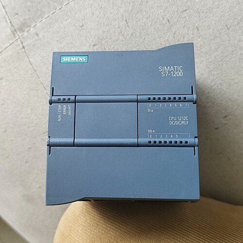 6ES7 212-1HE40-0XB0 CPU1212C PLC工控模块议价维修
