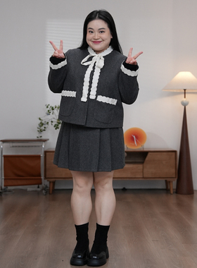 52045名媛气质小香风毛呢装2025冬季新款蕾丝蝴蝶结大码夹棉套装