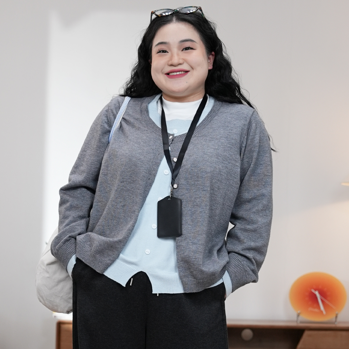 福饮沸别【浮光浅梦】大码mm时尚清新质感假两件针织开衫YP25087