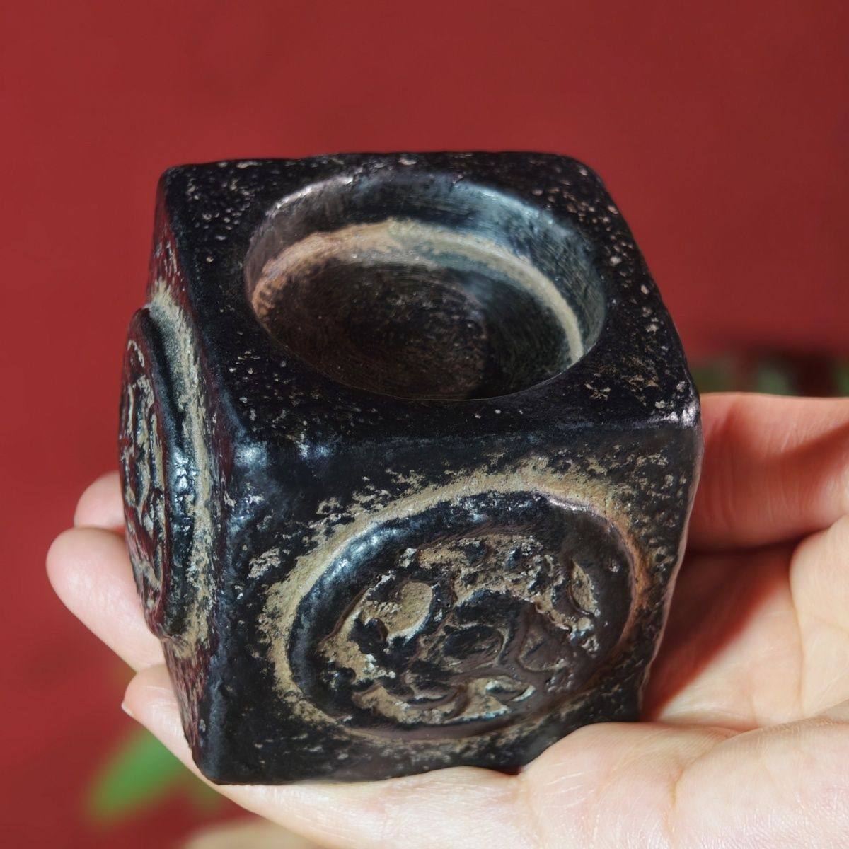 新款中式仿古做旧四大神兽蜡烛烛台摆件复古怀旧创意家居桌面装饰,家居饰品,桌面摆件,淘宝优惠券,粉丝福利购,淘宝优惠卷