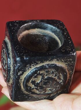 新款中式仿古做旧四大神兽蜡烛烛台摆件复古怀旧创意家居桌面装饰