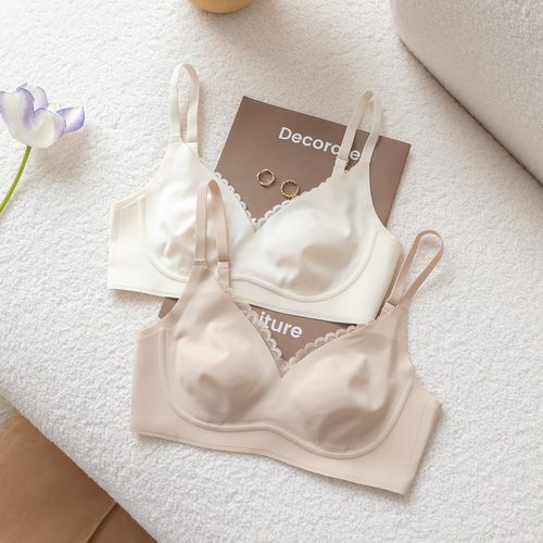 薄款无痕内衣大胸显小收副乳文胸