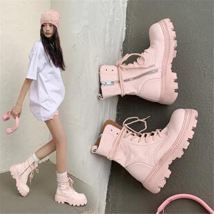 粉色马丁靴女款2026新款春季薄款短靴女真皮厚底夏季透气靴子软底