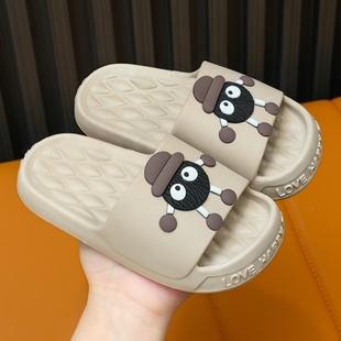 儿童拖鞋男女中大童居家外穿室内洗澡防滑厚底小学生网红煤球凉拖