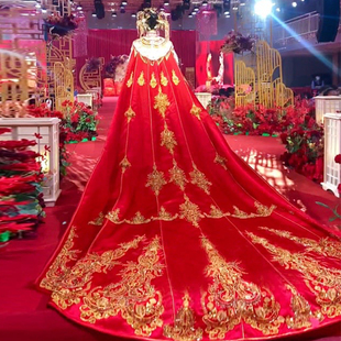出租中式婚服长披风外嫁女回娘家活动刺绣拖尾凤冠霞帔礼服披肩